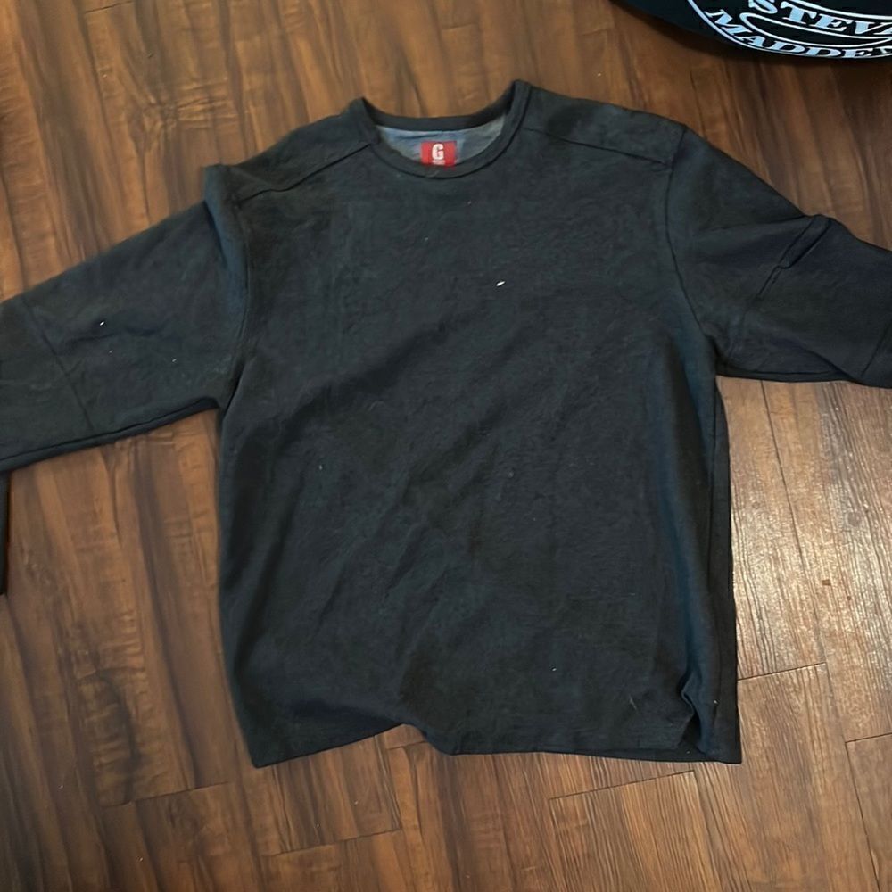 Like New Thick Sweater Mens Pullover GUESS Size Large Shirt Excellent Condition